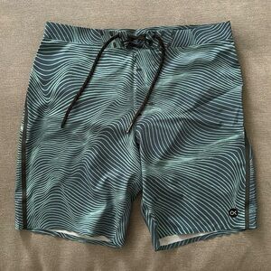 Outerknown Apex Trunks (size 32)